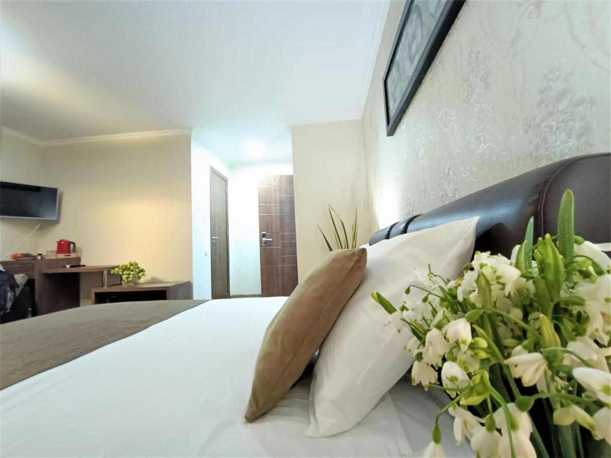 Hôtel Hills Batoumi Extérieur photo