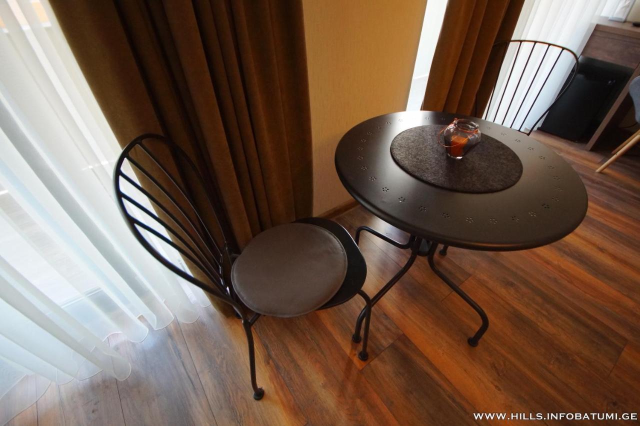 Hôtel Hills Batoumi Extérieur photo